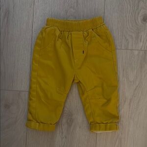 Yellow Catimini designer baby woven trousers!